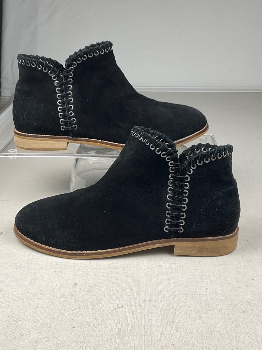 Zara Black Suede Ankle Booties Silver Eyelet Whipstitch Boho Flat Boots Size 6